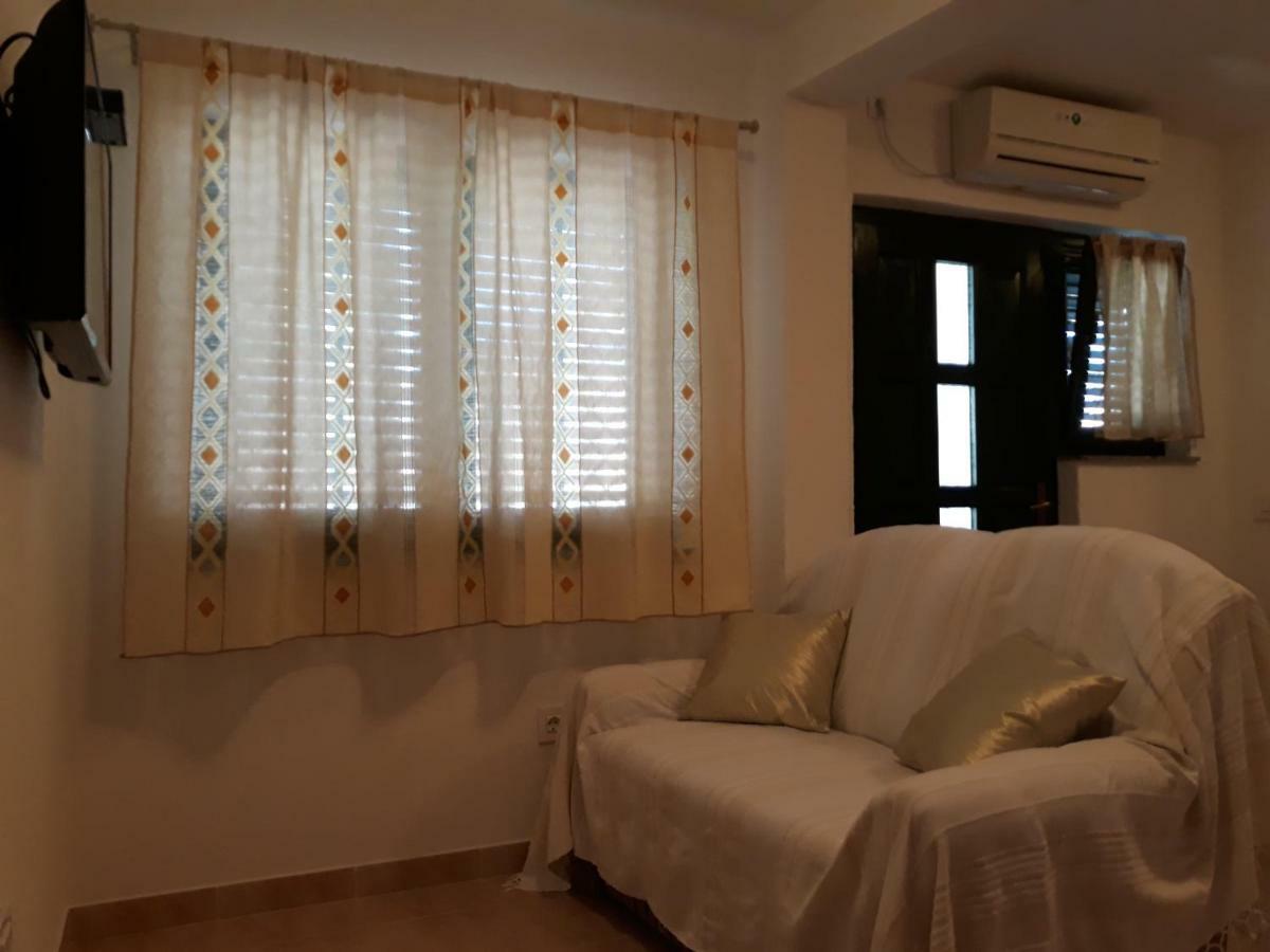 Apartments Jelicic Biograd Na Moru Exterior photo